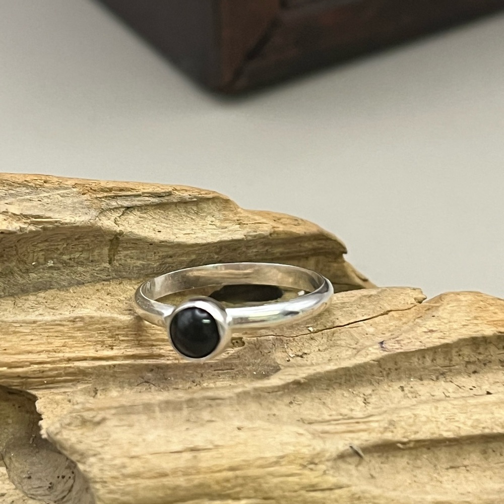Sleek Sterling Silver and Black Onyx Solitaire Ring